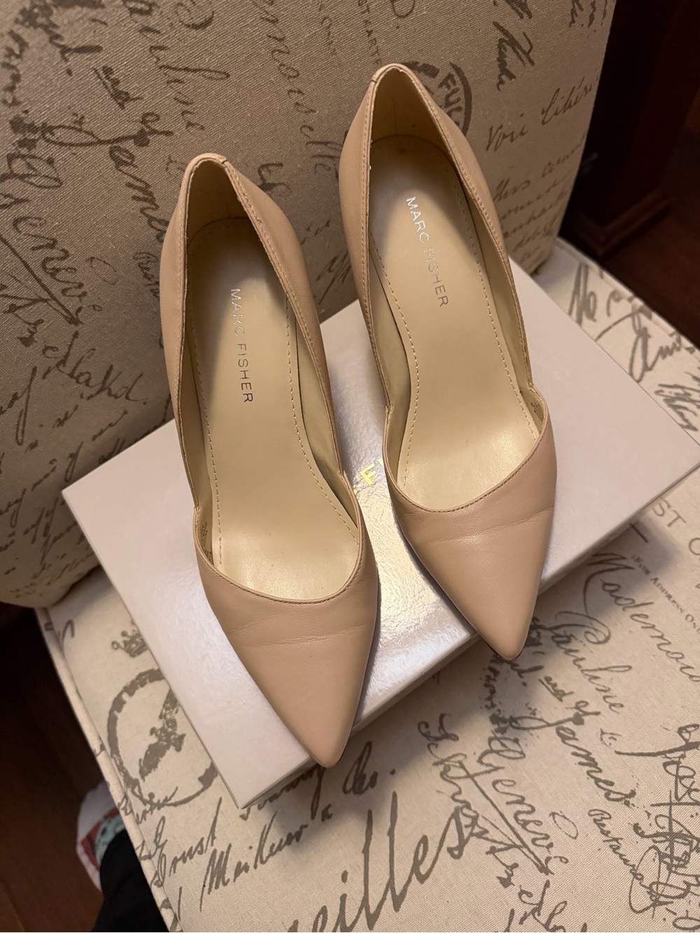 Marc Fisher Blush Nude Pointed Toe Leather Pumps
